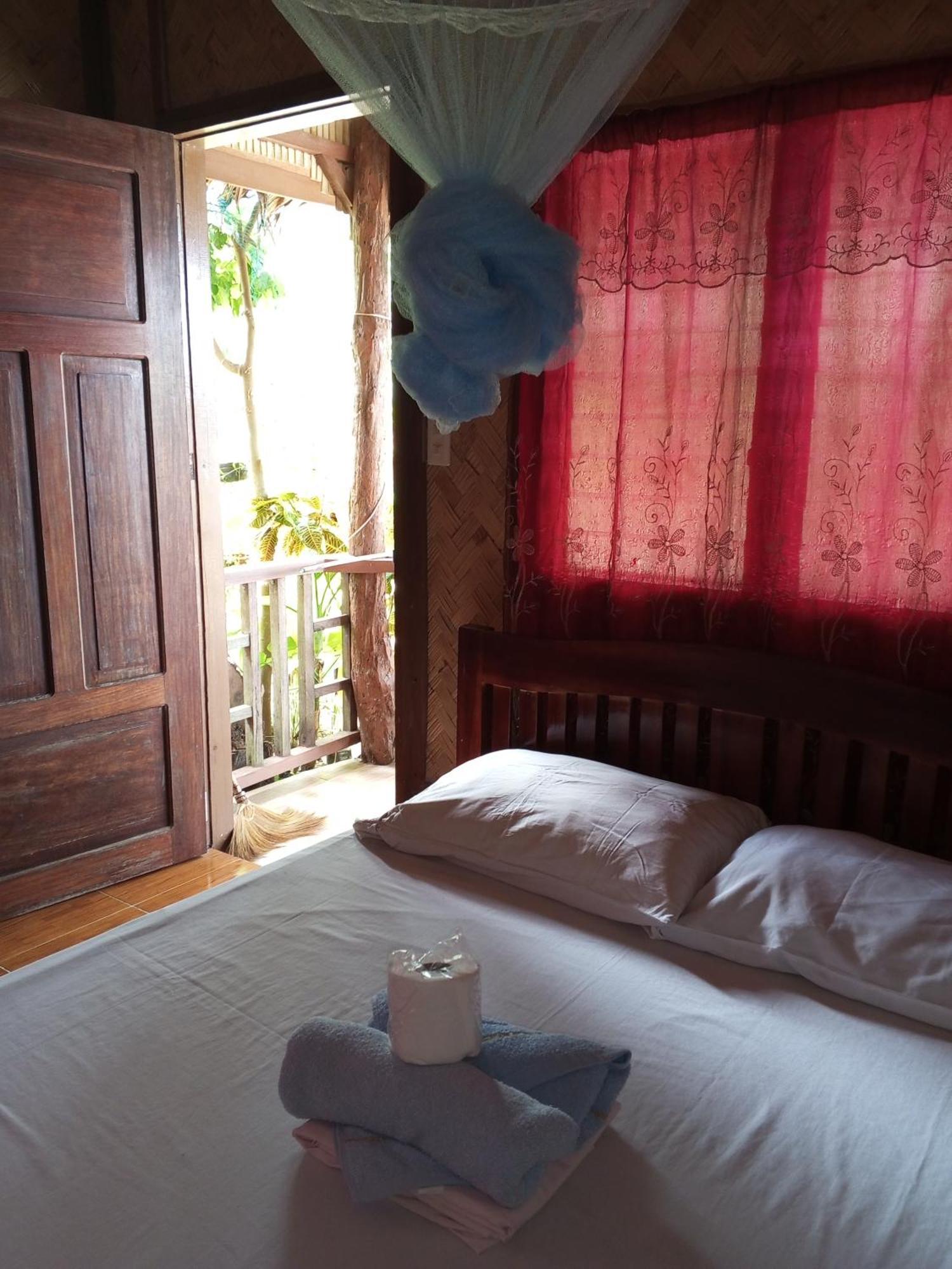 Akoya Beach Park And Cottages Locaroc Bilik gambar